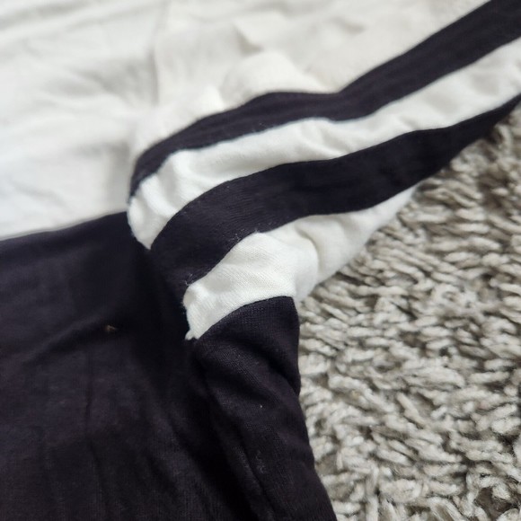 NO Boundaries womens Black Stripe jr size X Large 15/17 T shirt Wild Hearts - Picture 5 of 6